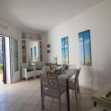 Amelies House Apartment
